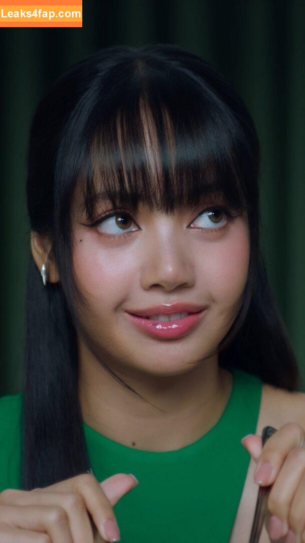 Lisa Blackpink /  слитое фото фото #0687