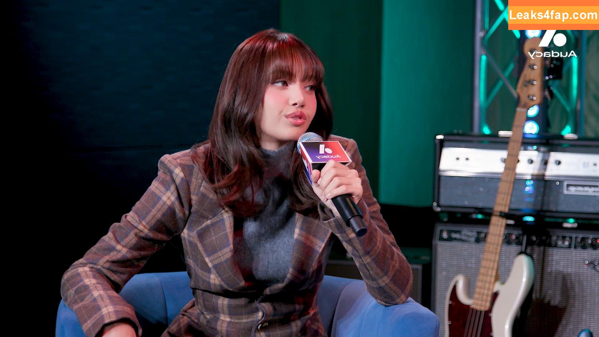 Lisa Blackpink /  слитое фото фото #0707