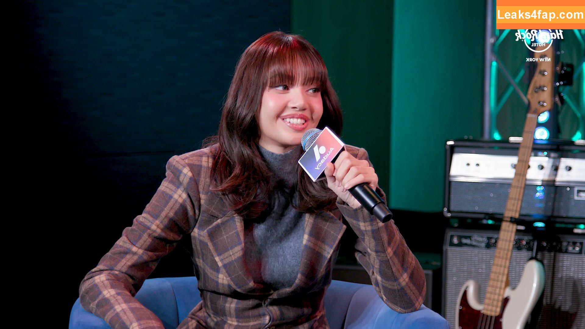 Lisa Blackpink /  слитое фото фото #0711