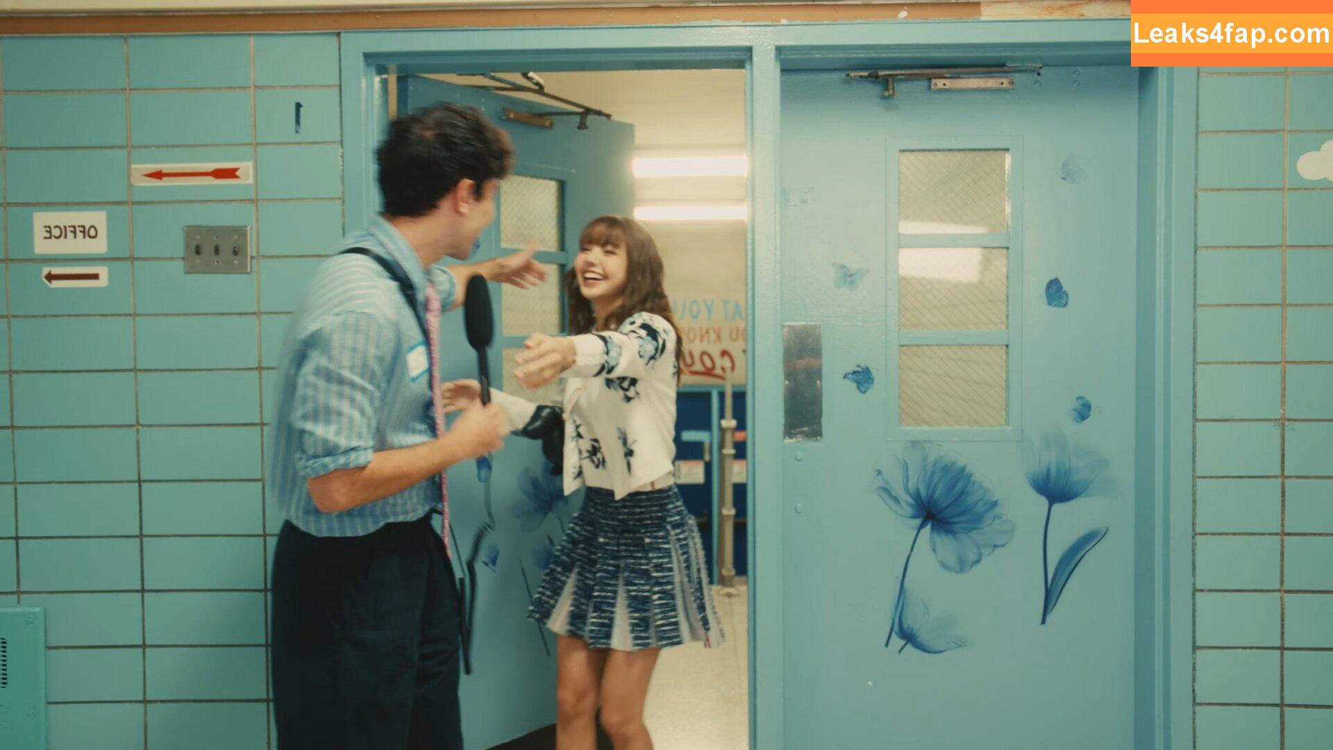 Lisa Blackpink /  слитое фото фото #0732