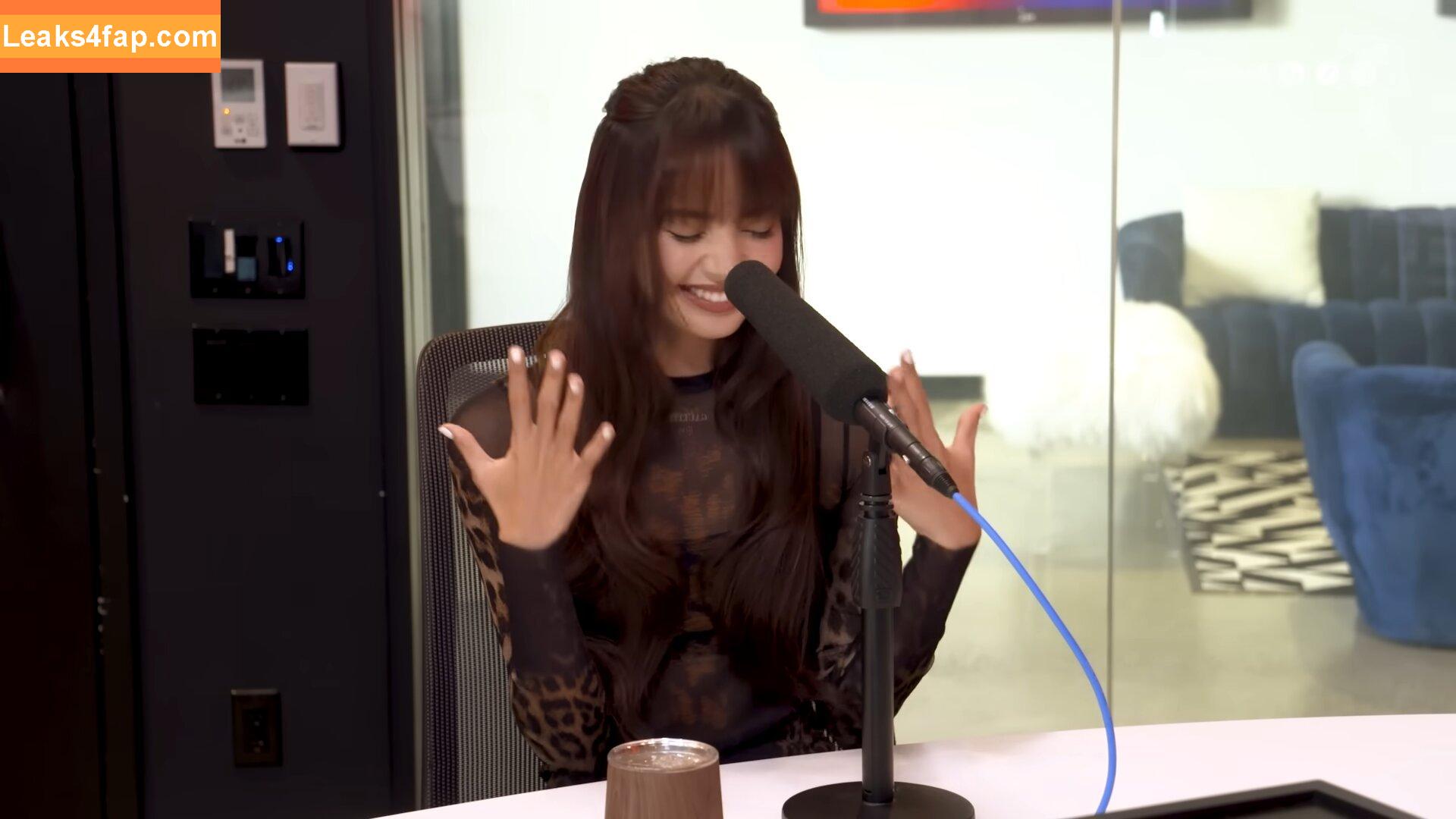 Lisa Blackpink /  слитое фото фото #0746