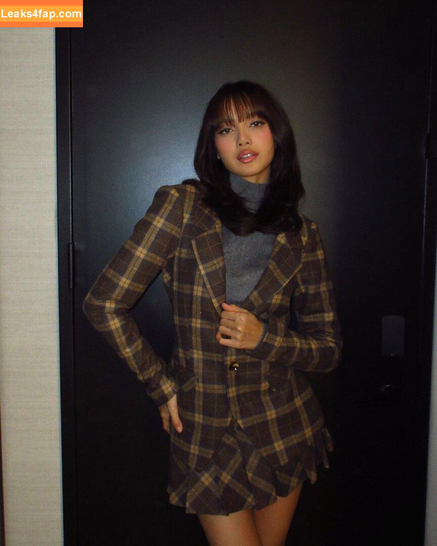 Lisa Blackpink /  слитое фото фото #0748