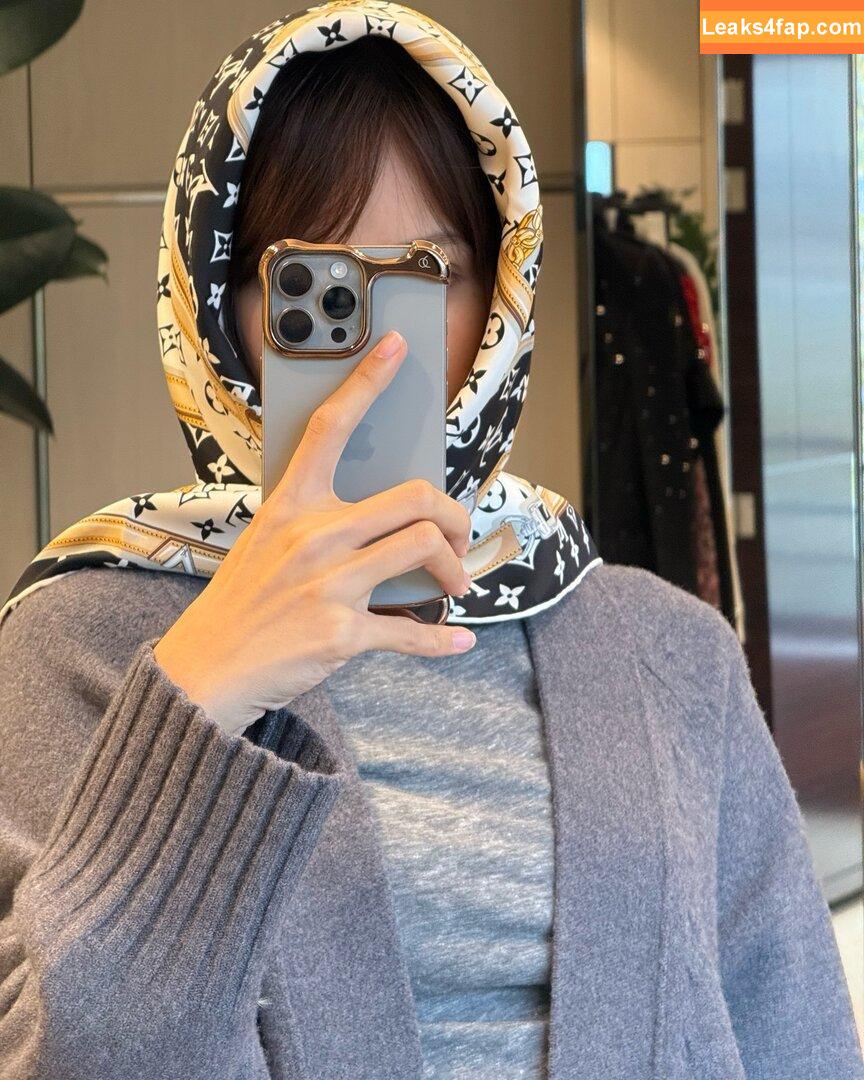 Lisa Blackpink /  слитое фото фото #0754