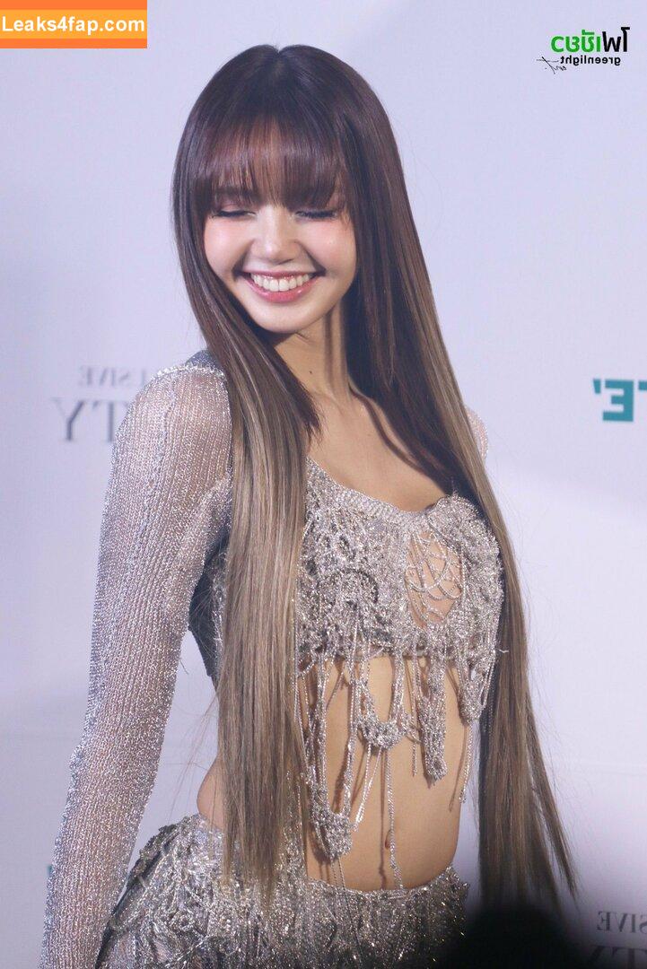 Lisa Blackpink /  слитое фото фото #0844