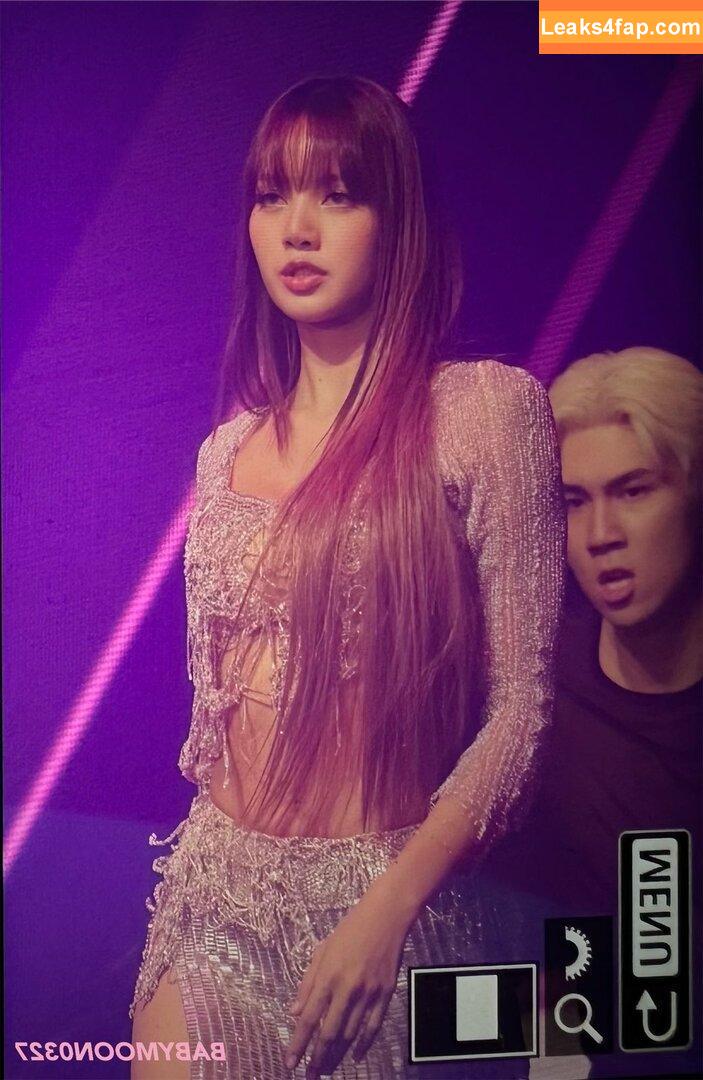 Lisa Blackpink /  слитое фото фото #0850