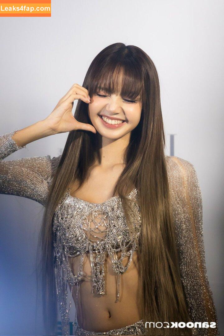 Lisa Blackpink /  слитое фото фото #0855