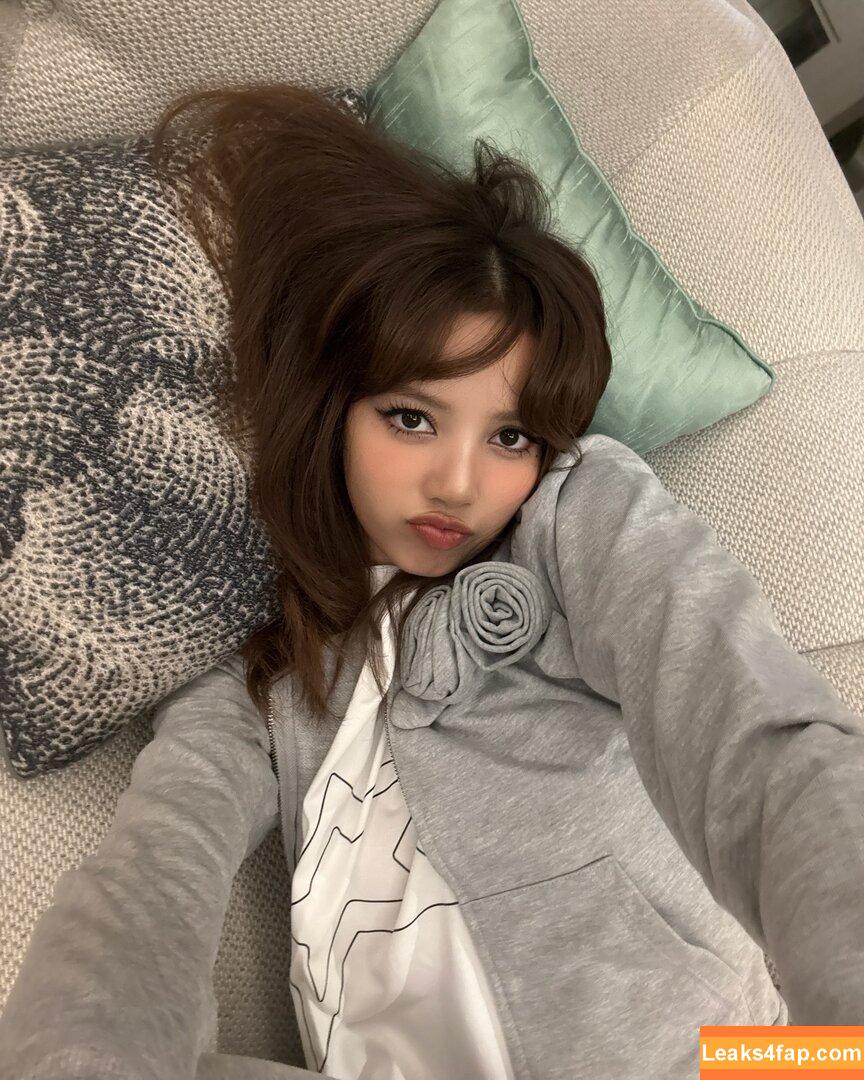 Lisa Blackpink /  слитое фото фото #0949