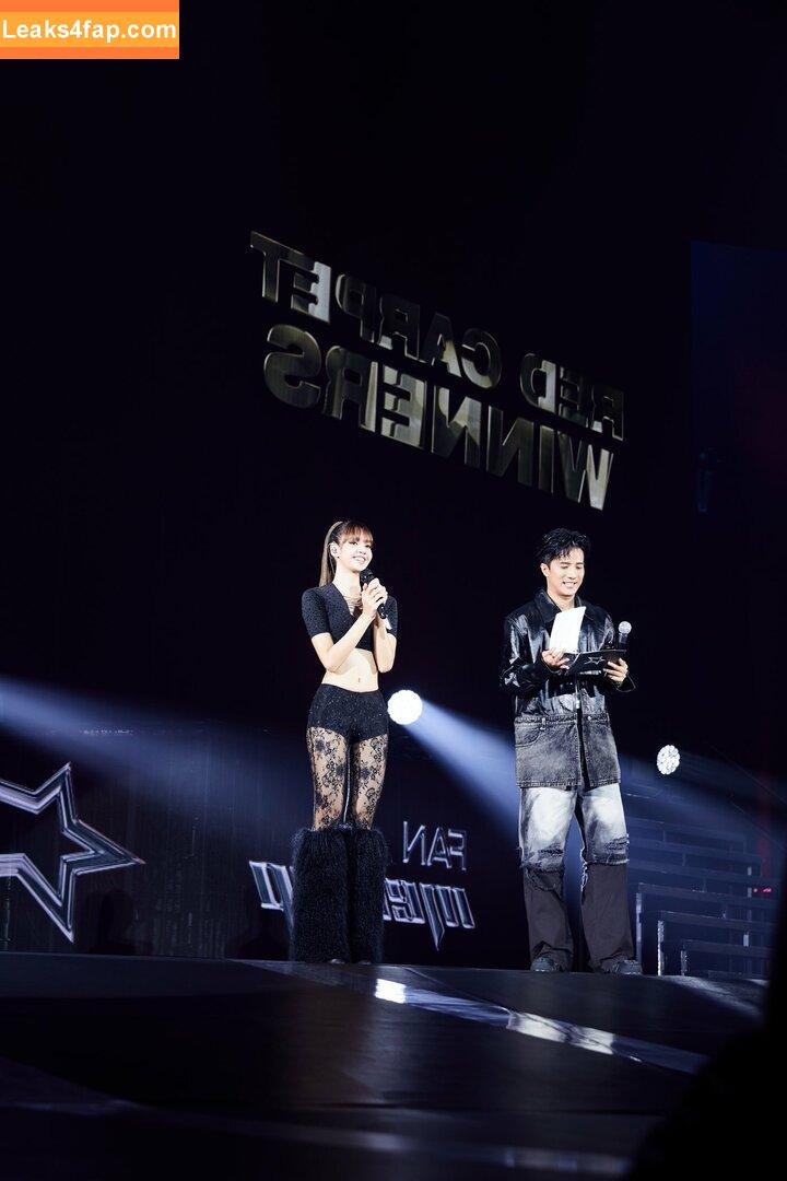 Lisa Blackpink /  слитое фото фото #1007