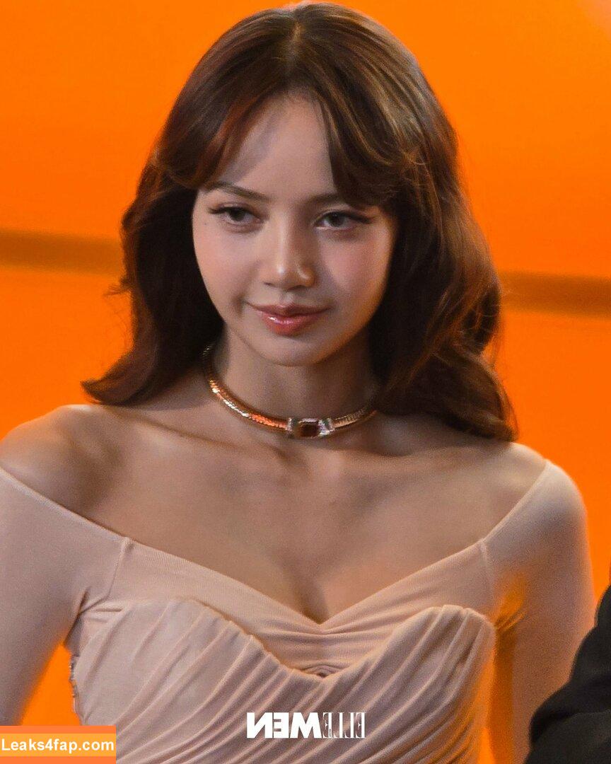 Lisa Blackpink /  слитое фото фото #1083