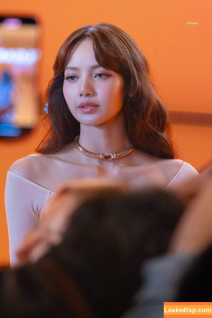 Lisa Blackpink /  слитое фото фото #1094