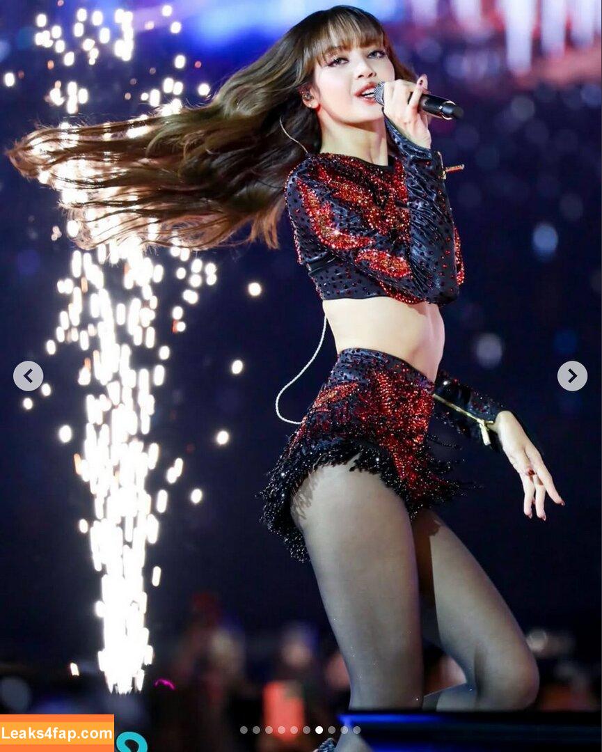 Lisa Blackpink /  слитое фото фото #1177