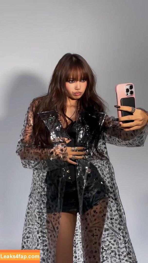 Lisa Blackpink /  leaked photo photo #1503