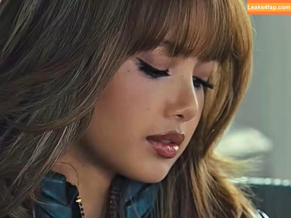 Lisa Blackpink /  leaked photo photo #1511