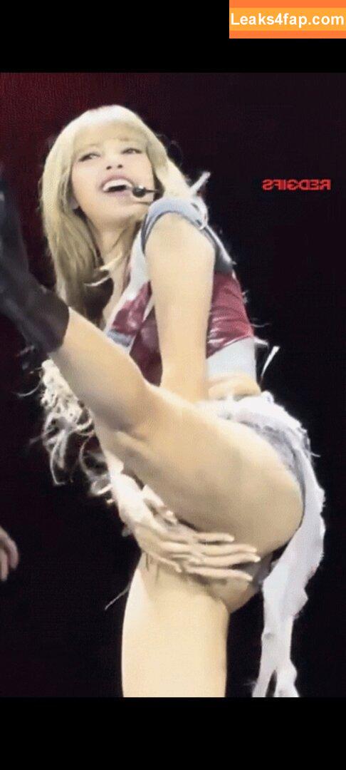Lisa Blackpink /  leaked photo photo #1653