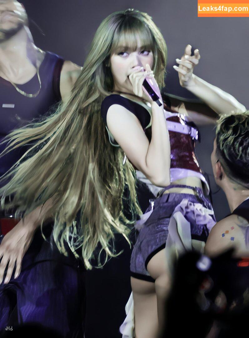 Lisa Blackpink /  leaked photo photo #1683