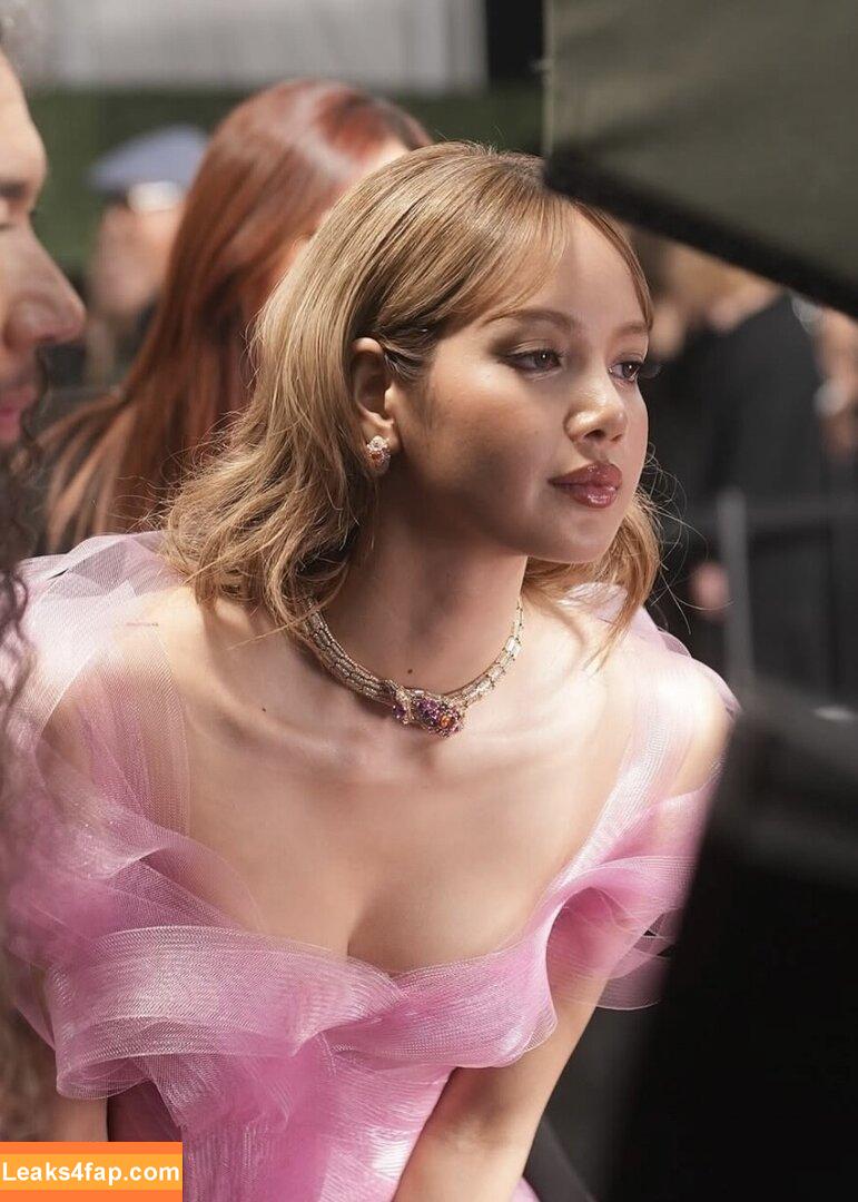 Lisa Blackpink /  leaked photo photo #1737