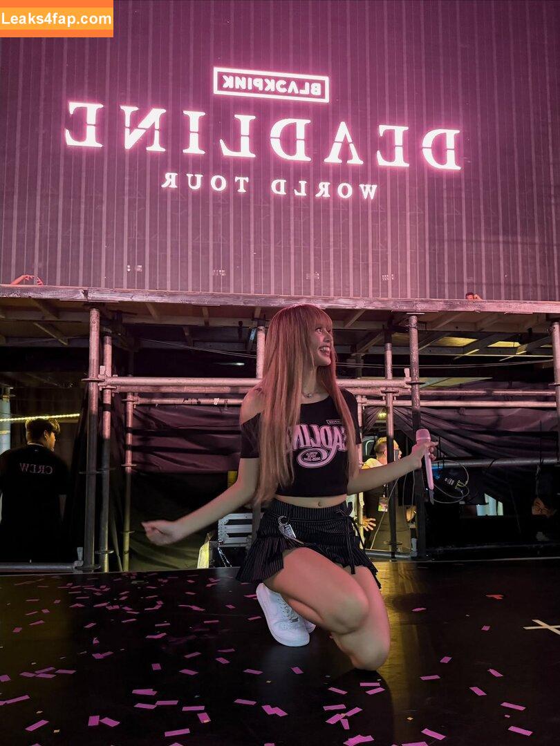 Lisa Blackpink /  leaked photo photo #1768