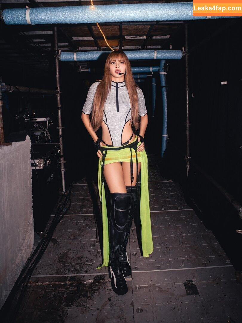 Lisa Blackpink /  leaked photo photo #1781