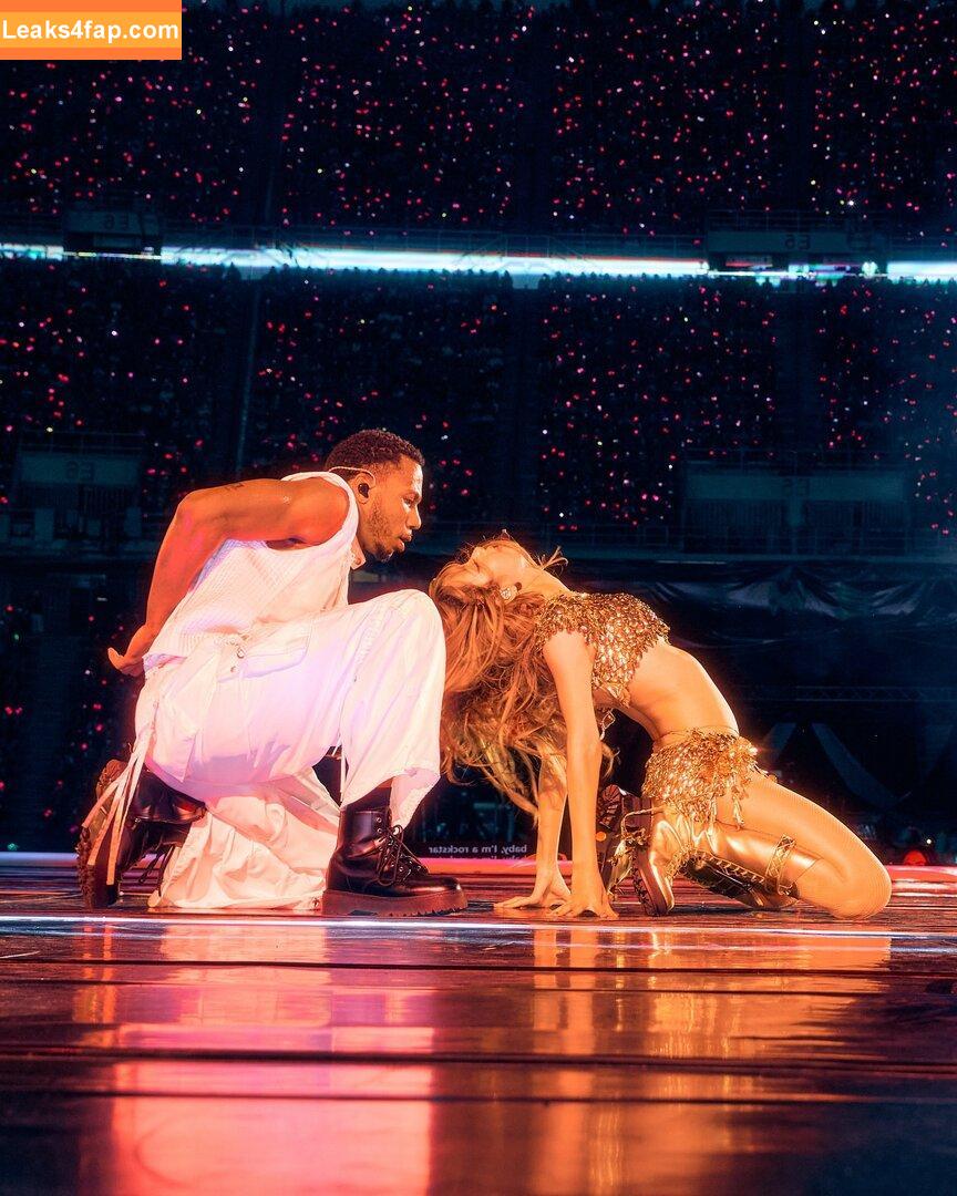 Lisa Blackpink /  leaked photo photo #1786