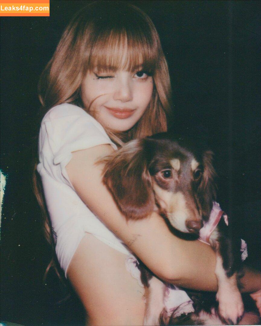 Lisa Blackpink /  leaked photo photo #1797