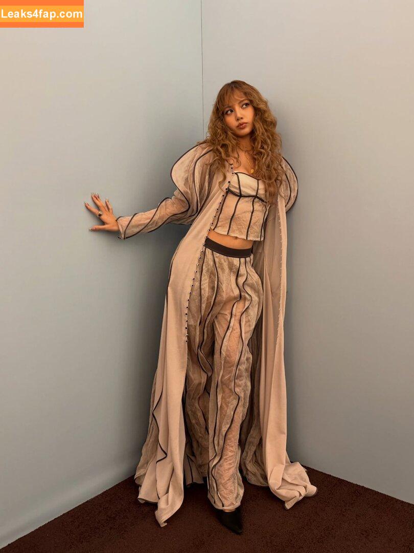 Lisa Blackpink /  leaked photo photo #1824