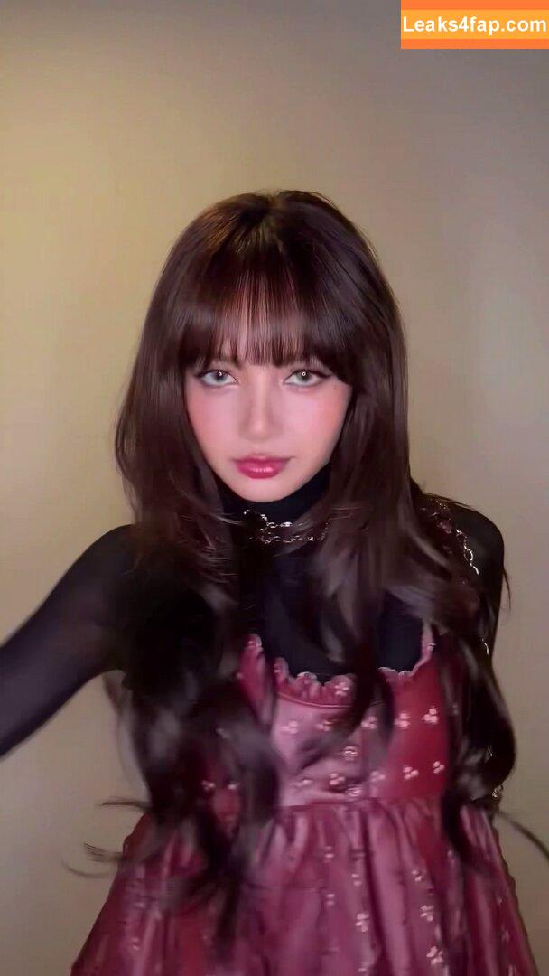 Lisa Blackpink /  leaked photo photo #1840