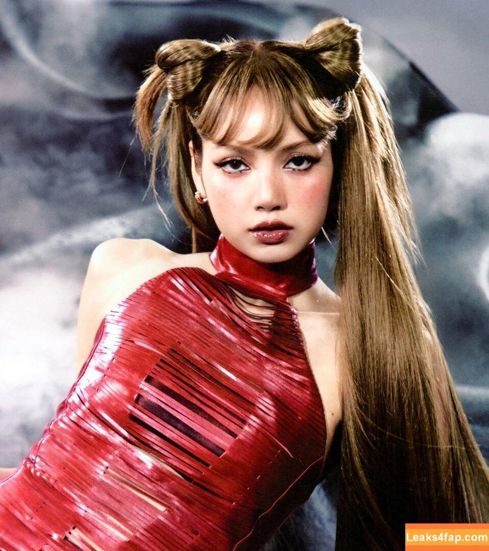 Lisa Blackpink /  leaked photo photo #1899