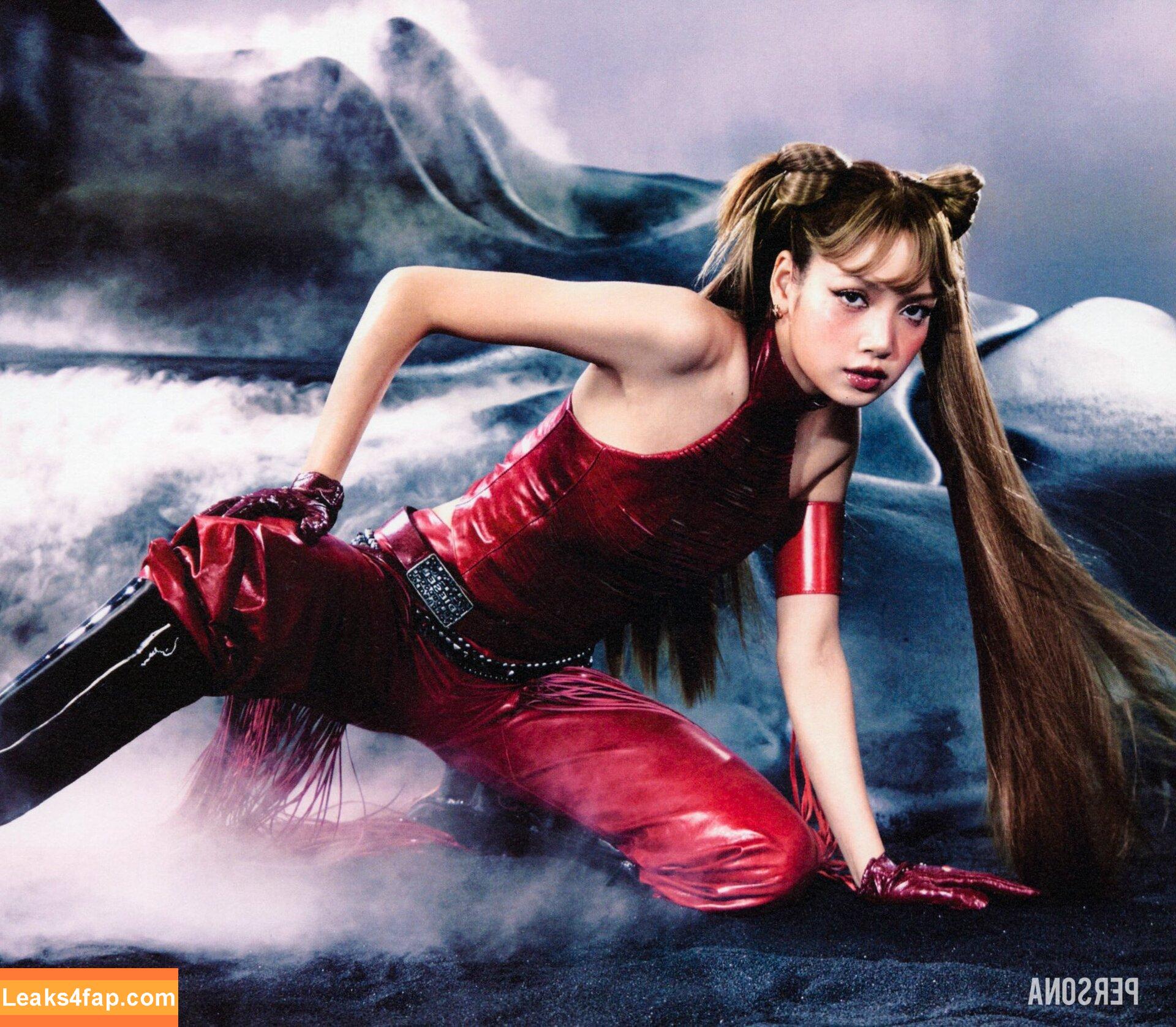 Lisa Blackpink /  leaked photo photo #1901