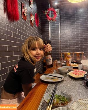 Lisa Blackpink photo #1702
