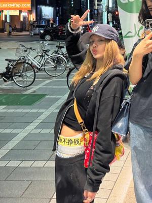 Lisa Blackpink photo #1728