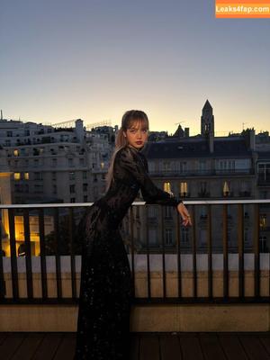 Lisa Blackpink photo #1749