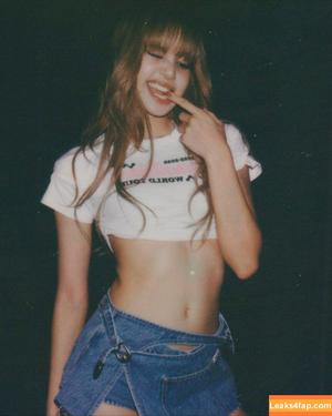 Lisa Blackpink photo #1798