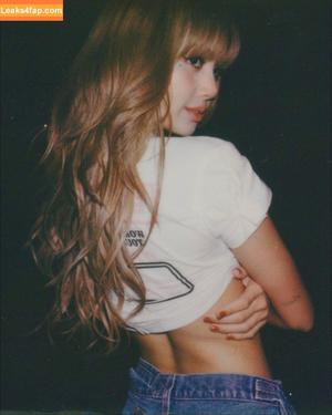 Lisa Blackpink photo #1799