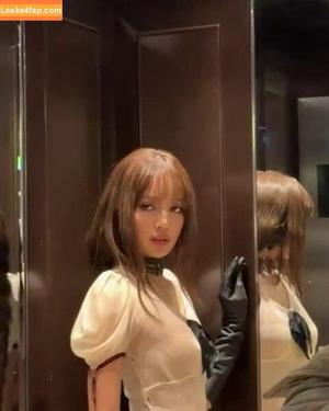 Lisa Blackpink photo #1857