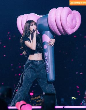 Lisa Blackpink photo #1873