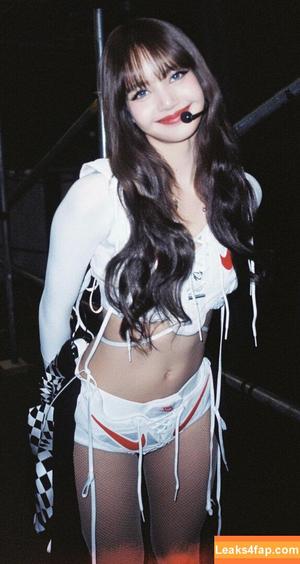 Lisa Blackpink photo #1883