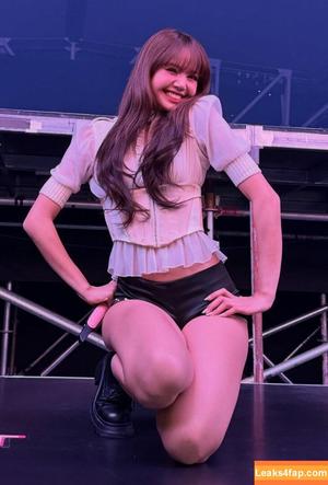 Lisa Blackpink photo #1888