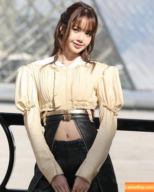 Lisa Blackpink photo #1905