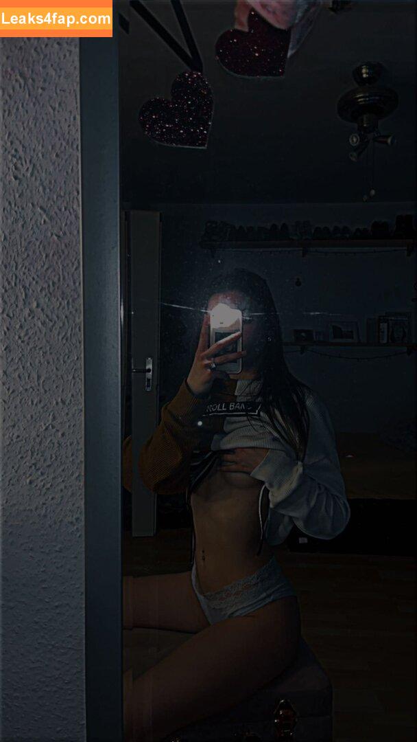 Lisa Budbaby / budbabyx / lxsx_xx18 leaked photo photo #0011