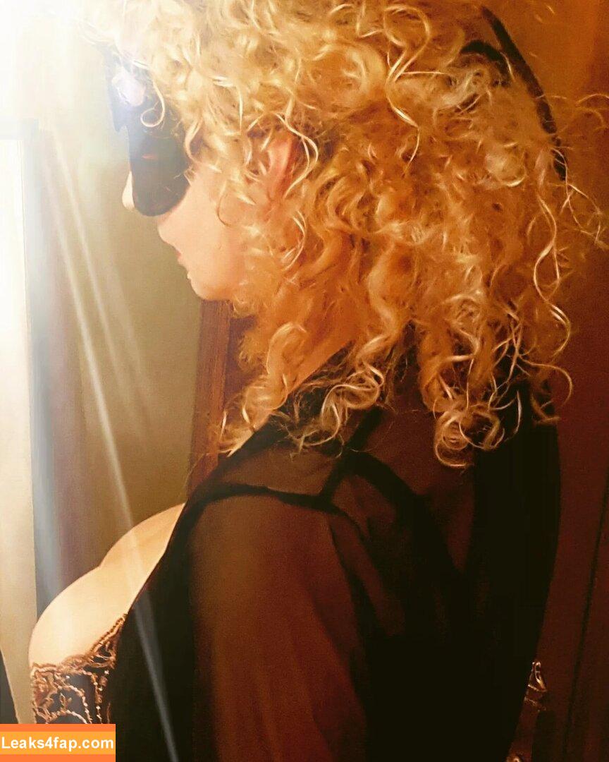 Lisa Bukawski / bukawskilisa / lbukawski / real_lbukawski слитое фото фото #0205