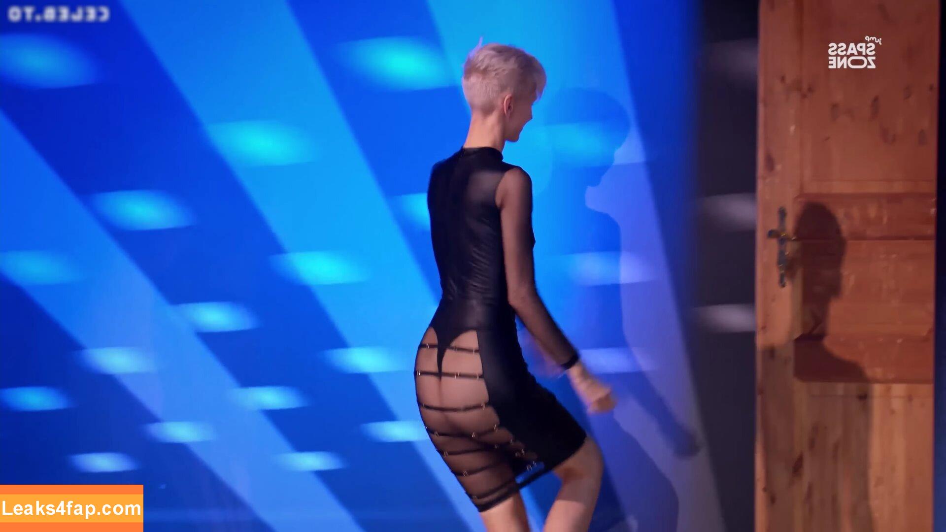 Lisa Eckhart / fraueckhart leaked photo photo #0184