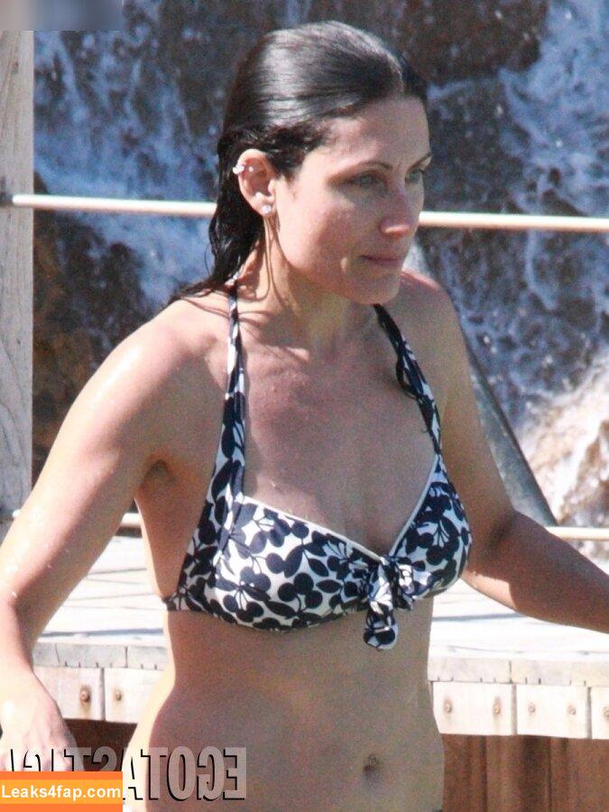 Lisa Edelstein / lisaedelstein leaked photo photo #0052