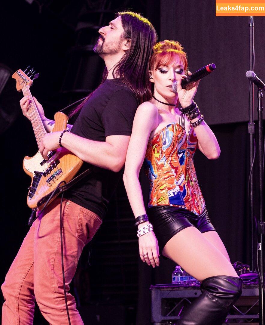 Lisa Foiles / lisafoiles слитое фото фото #0369