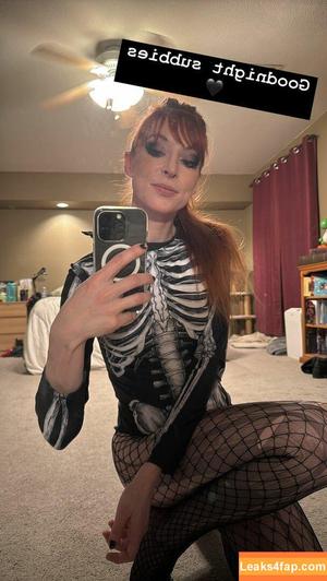 Lisa Foiles photo #0208