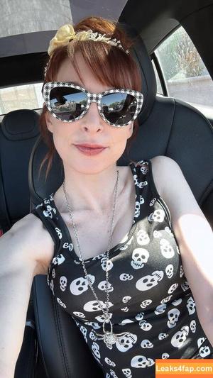 Lisa Foiles photo #0287