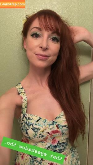 Lisa Foiles photo #0304