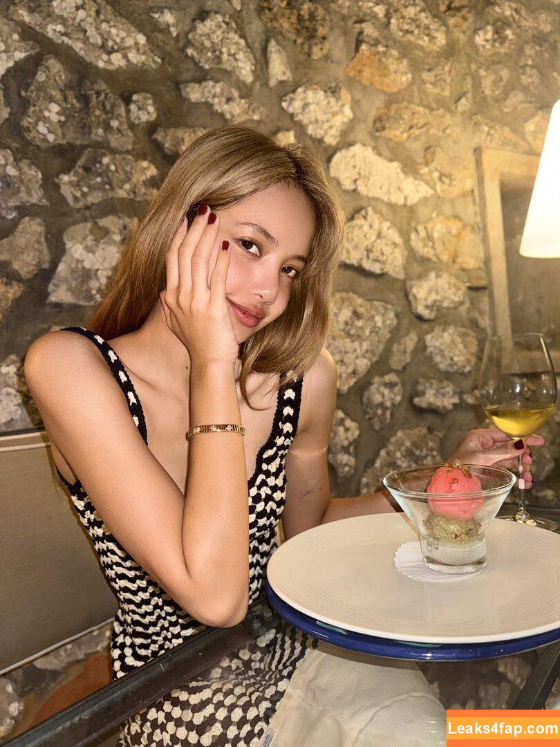 Lisa Manoban / lalalalisa_m leaked photo photo #0048