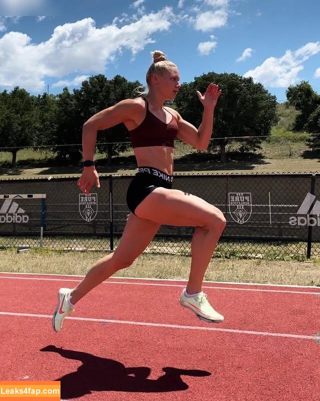 Lisa Mayer /  leaked photo photo #0009