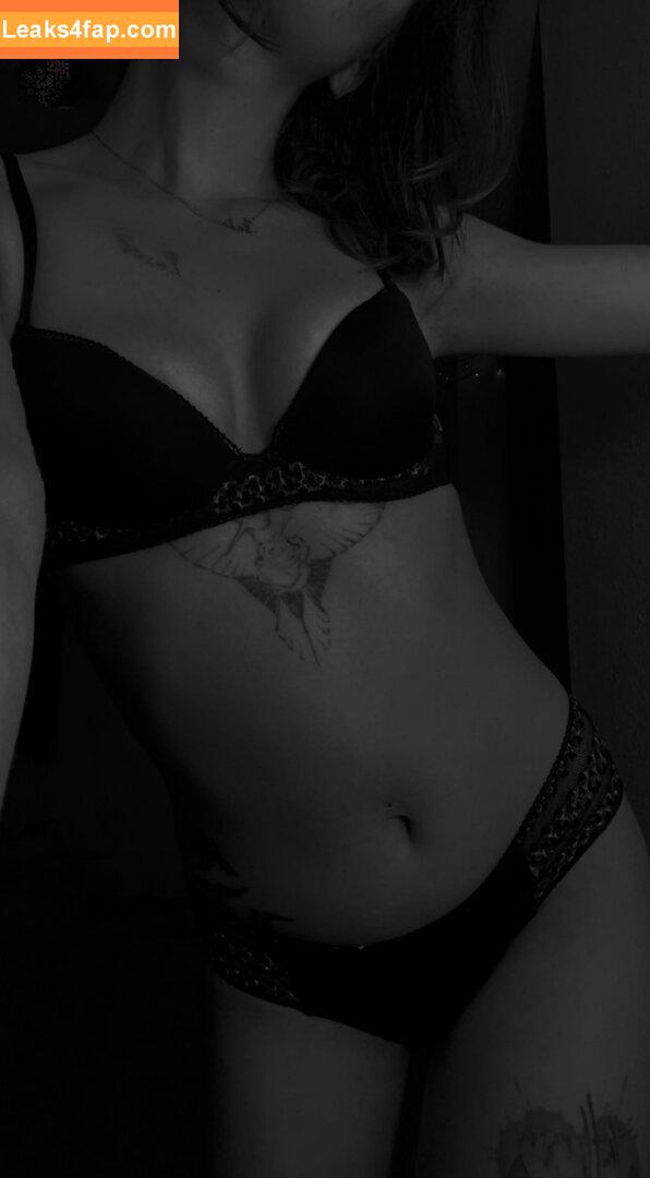 Lisa Sheepi /  leaked photo photo #0030