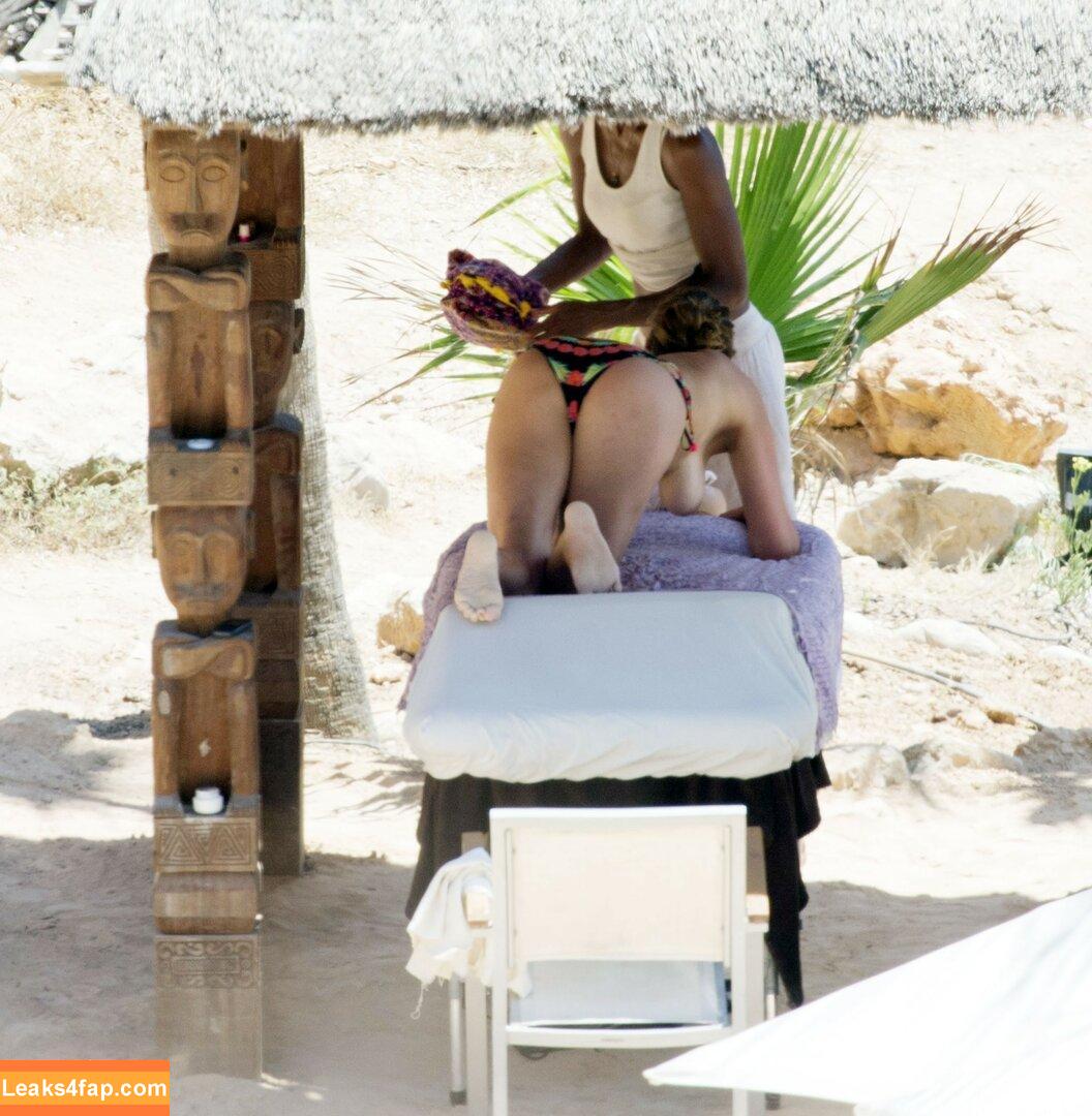 Lisa Snowdon / lisa_snowdon leaked photo photo #0013